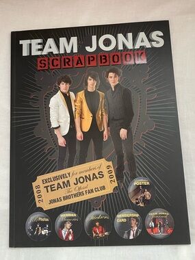 Jonas Brothers Scrapbook Fan Club Book 2008-2009 Team Jonas Book Only